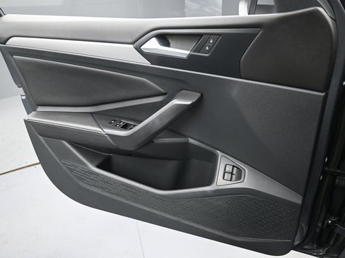 Used 2024 Volkswagen Jetta S image 24