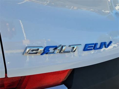 Used 2023 Chevrolet Bolt EUV Premier w/ Sun & Sound Package image 12