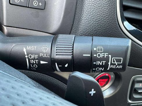 Certified 2025 Honda Passport EX-L image 22