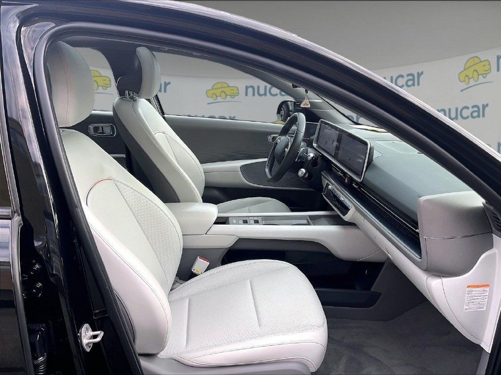 Used 2024 Hyundai Ioniq 6 Limited AWD/4WD image 11