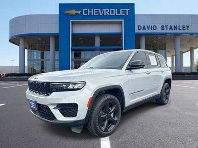Used 2023 Jeep Grand Cherokee Altitude