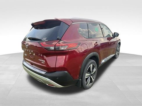 Used 2023 Nissan Rogue Platinum AWD/4WD image 2