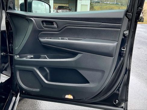 Used 2024 Honda Odyssey EX-L image 31