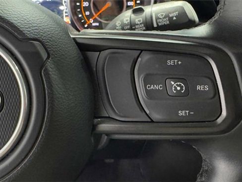 Used 2021 Jeep Wrangler Unlimited Sport image 29