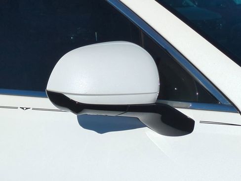 Used 2022 Genesis GV80 3.5T w/ Advanced Package 06 image 12