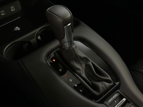 New 2026 Honda HR-V LX image 17