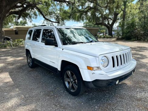 Used 2015 Jeep Patriot High Altitude image 3