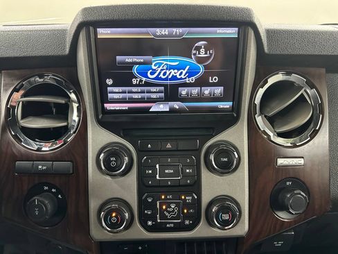 Used 2015 Ford F250 Lariat w/ Chrome Package AWD/4WD image 47