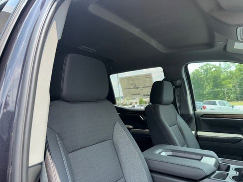 New 2025 GMC Sierra 1500 SLE w/ Preferred Package image 45