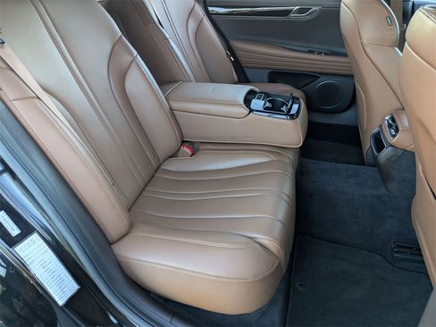 Used 2023 Genesis G80 2.5T image 29