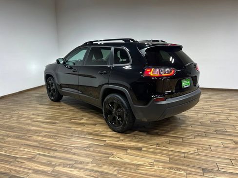 Certified 2019 Jeep Cherokee Latitude Plus AWD/4WD image 15