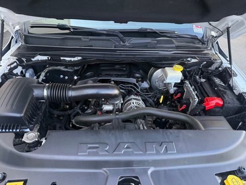 Used 2021 RAM 1500 Laramie AWD/4WD image 18