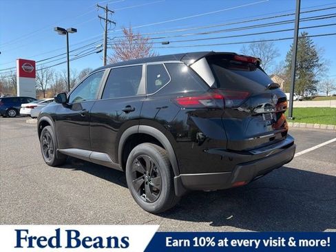 New 2026 Nissan Rogue SV w/ Cold Weather Package AWD/4WD image 5