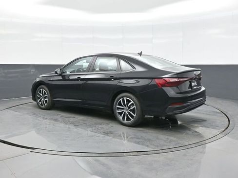 New 2026 Volkswagen Jetta SE FWD image 5