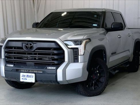 Used 2024 Toyota Tundra SR5 w/ SR5 Premium Package AWD/4WD image 2