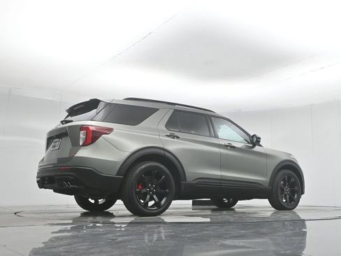 Certified 2020 Ford Explorer ST w/ ST Street Pack image 51