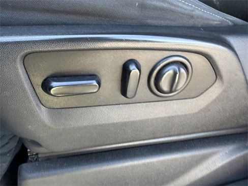 Used 2021 Chevrolet Silverado 1500 LT Trail Boss w/ Convenience Package II image 26