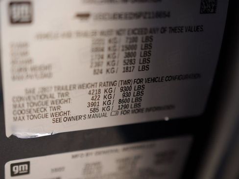 Used 2023 Chevrolet Silverado 1500 RST image 38