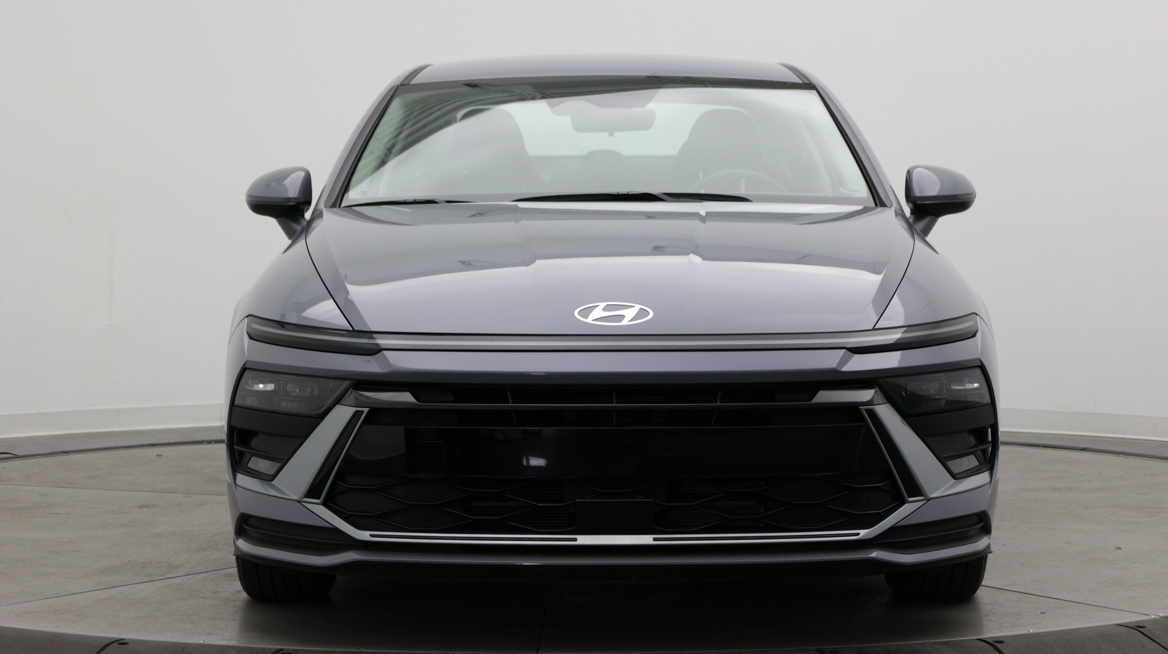 Used 2026 Hyundai Sonata Blue FWD image 2