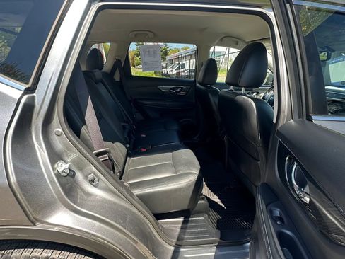 Used 2016 Nissan Rogue SL AWD/4WD image 30