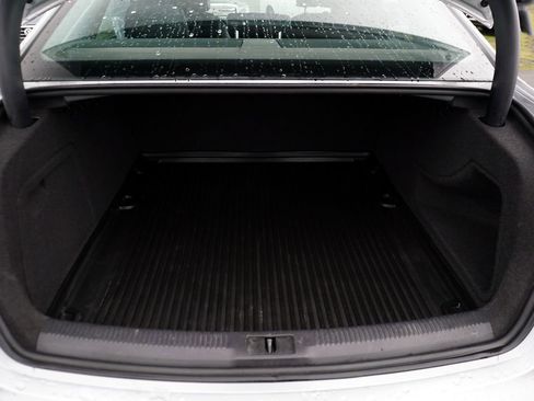 Used 2013 Audi A4 2.0T Premium w/ Convenience Pkg image 9