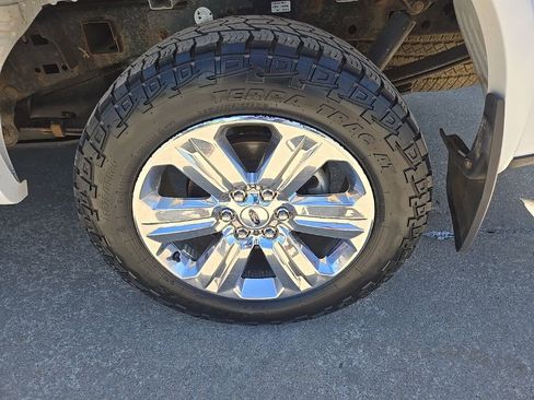 Used 2019 Ford F150 Lariat w/ Equipment Group 502A Luxury AWD/4WD image 53