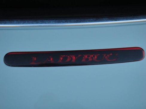 Used 2010 Volkswagen Beetle Final Edition image 25