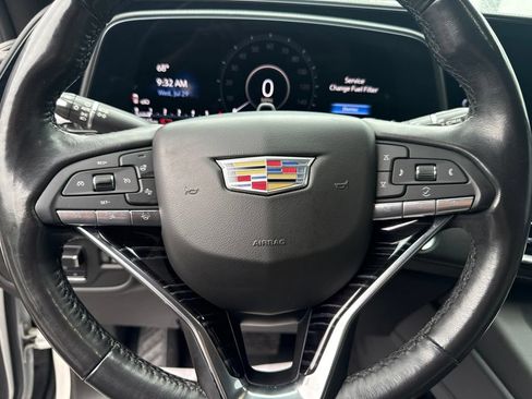Used 2021 Cadillac Escalade Sport w/ Driver Assist Tech Package AWD/4WD image 28
