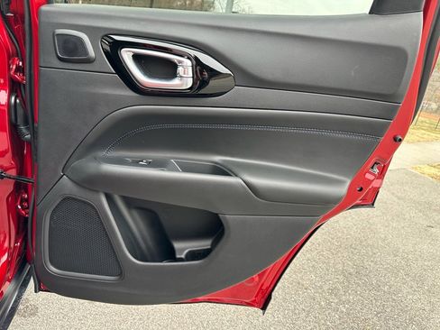 New 2026 Jeep Compass Latitude w/ Sun and Sound Group image 29