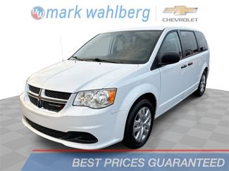 Used 2020 Dodge Grand Caravan SE w/ UConnect Hands-Free Group video 1