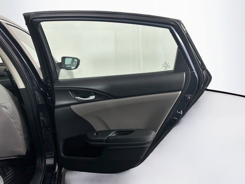 Used 2020 Honda Civic LX image 27