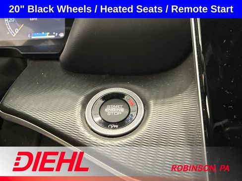 Used 2023 Jeep Grand Cherokee Altitude AWD/4WD image 27