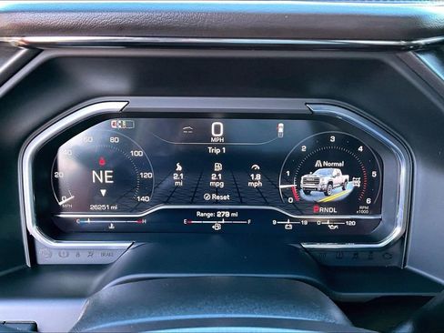 Used 2024 GMC Sierra 2500 AT4X image 14