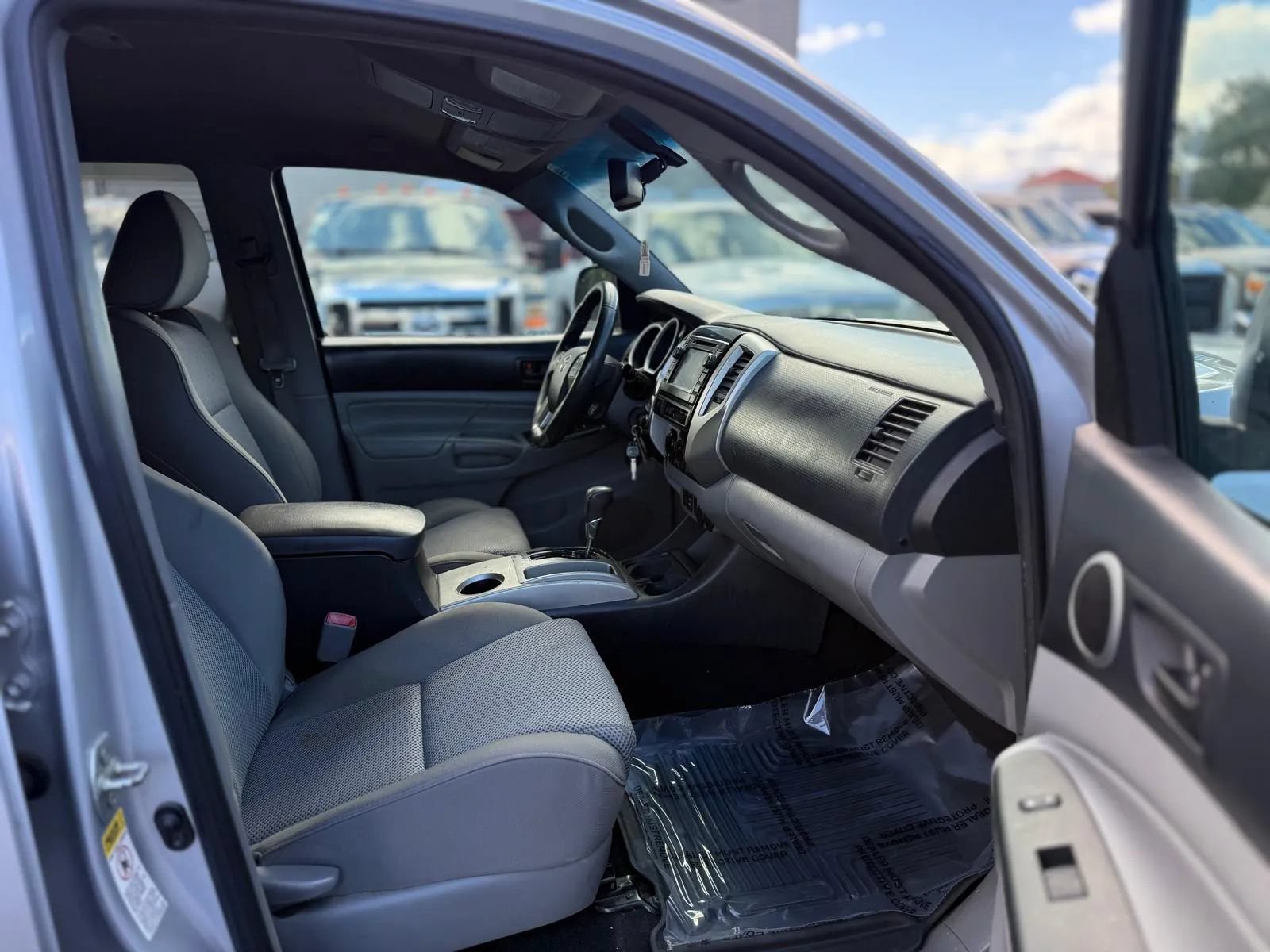 Used 2013 Toyota Tacoma 4x4 Double Cab w/ TRD Off-Road Pkg image 13