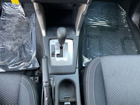 Used 2015 Subaru Forester 2.5i Premium image 21