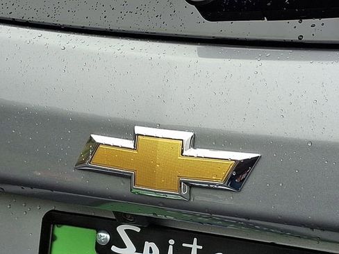 Used 2024 Chevrolet Equinox LT image 30