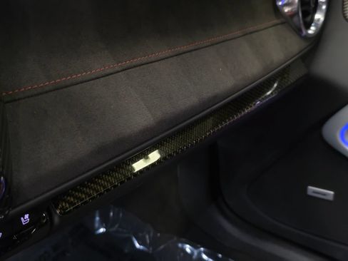Used 2021 Chevrolet Camaro ZL1 RWD image 34