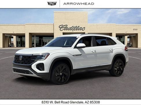 Used 2025 Volkswagen Atlas Cross Sport SE FWD image 1