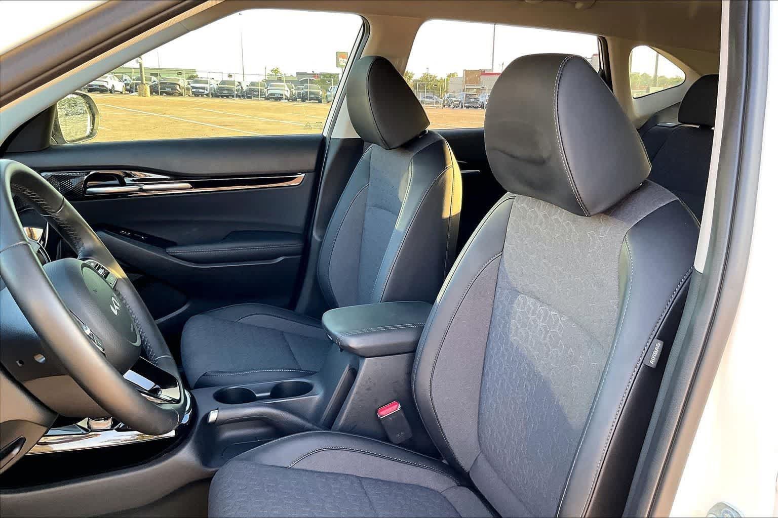 Certified 2026 Kia Seltos S FWD image 9