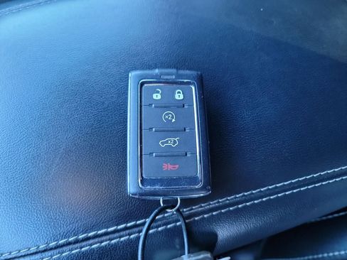 Used 2024 Jeep Grand Cherokee L Laredo image 24