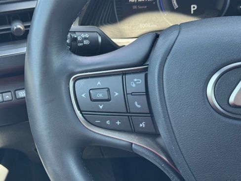 Used 2023 Lexus UX 250h F Sport w/ Accessory Package (A2) FWD image 22