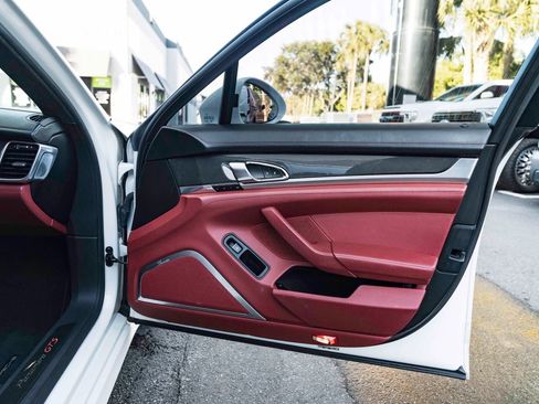 Used 2016 Porsche Panamera GTS AWD/4WD image 37
