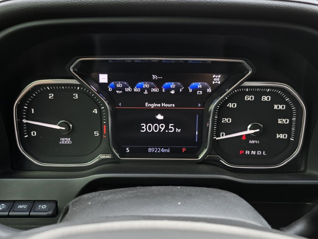 Used 2022 GMC Sierra 2500 Denali w/ Denali Ultimate Package AWD/4WD image 42