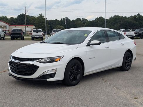 Used 2024 Chevrolet Malibu LS w/ Driver Confidence Package image 7