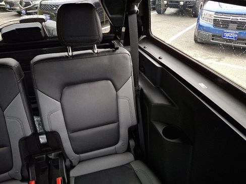 Certified 2024 Ford Bronco Black Diamond image 20