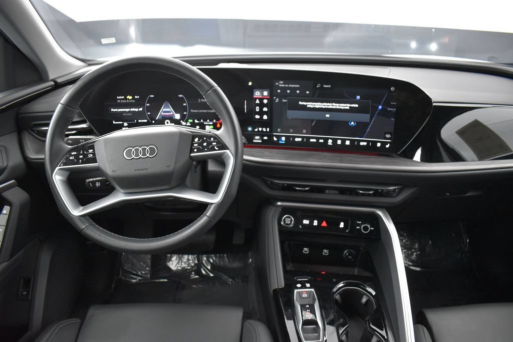 Used 2025 Audi Q5 Premium Plus w/ Premium Plus AWD/4WD image 11