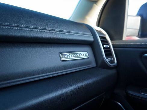 Used 2021 RAM 1500 Laramie image 21