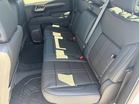 New 2026 Chevrolet Silverado 1500 High Country AWD/4WD image 19