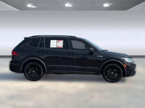 Used 2024 Volkswagen Tiguan SE R-Line FWD image 12