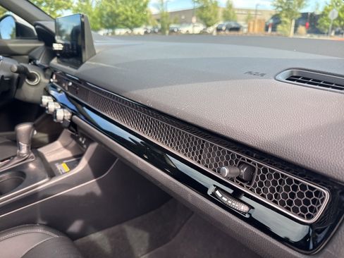 Used 2023 Honda Civic Sport Touring image 20
